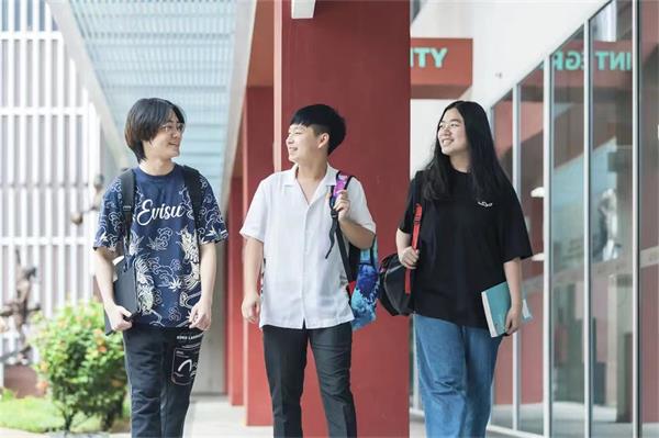 新加坡管理发展学院的学生就业领域广泛