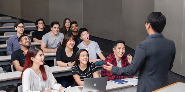 新加坡东亚管理学院入境流程详解